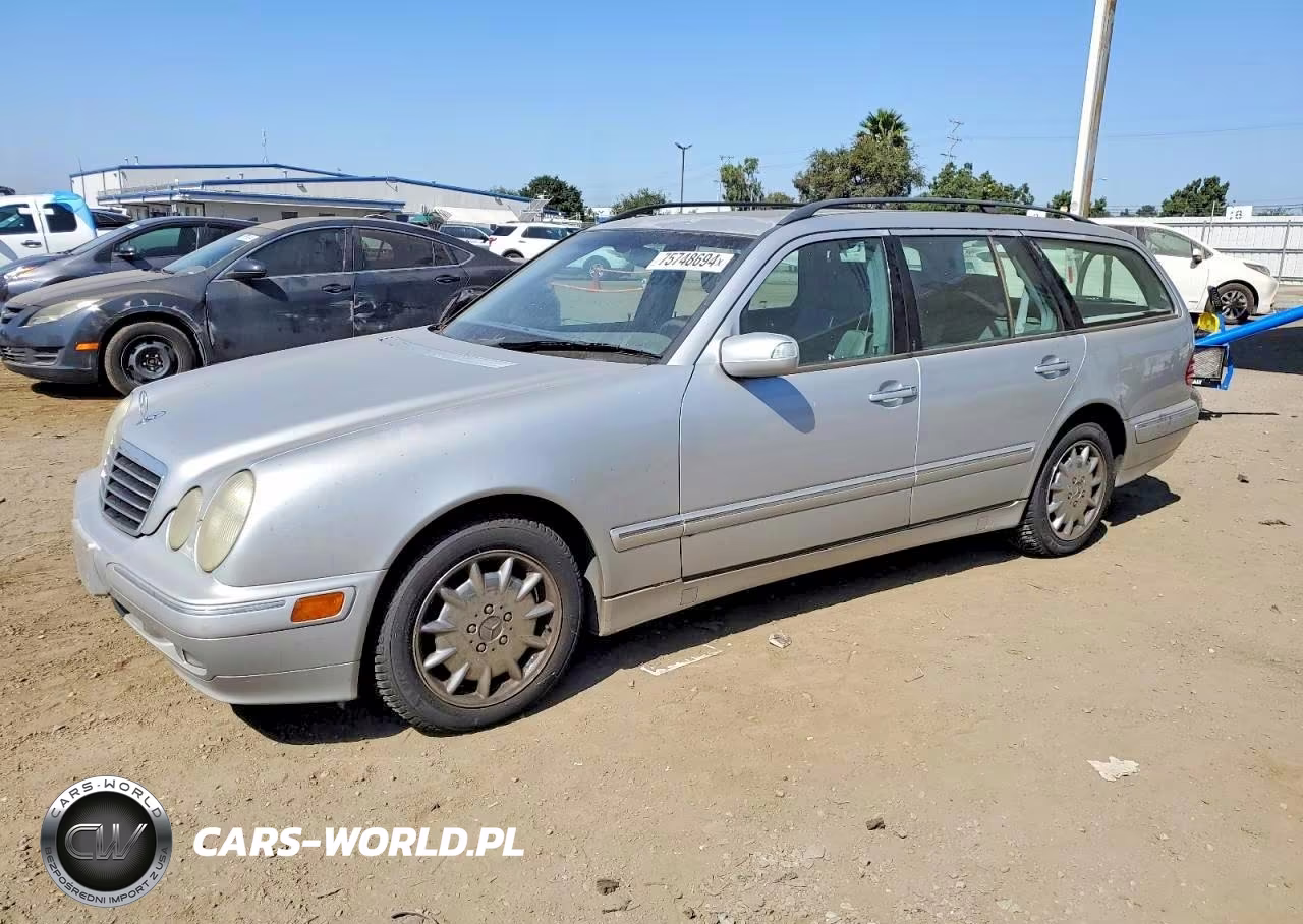 2001 Mercedes-Benz E 320