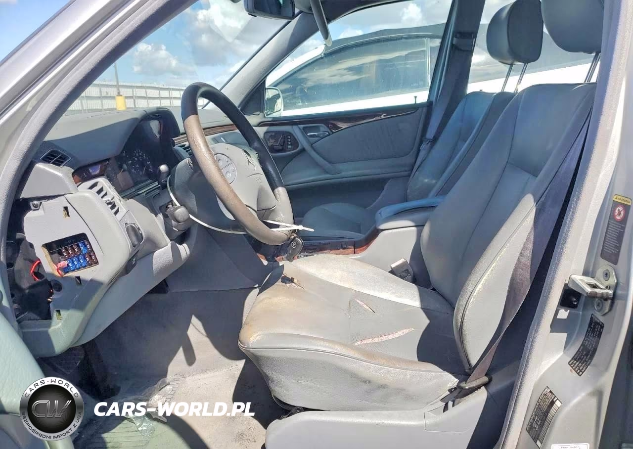 2001 Mercedes-Benz E 320 VIN:WDBJH65J01B276815 - 7