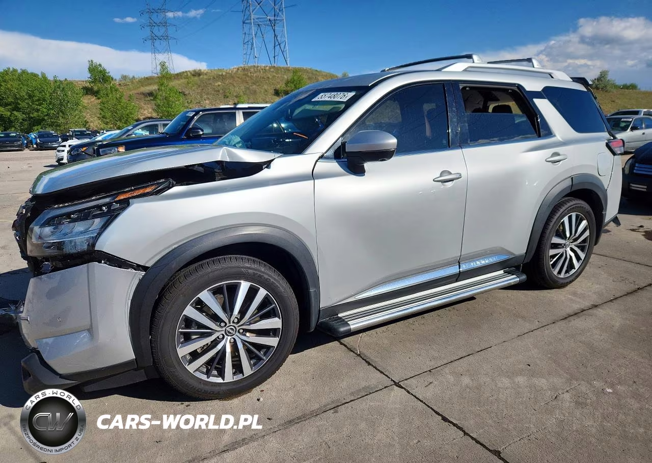 2022 Nissan Pathfinder Platinum