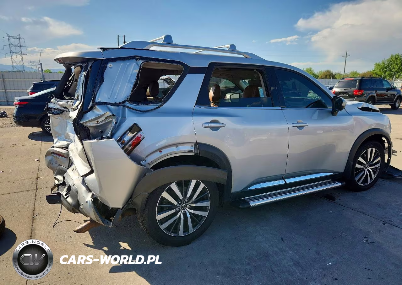 2022 Nissan Pathfinder Platinum VIN:5N1DR3DK5NC229277 - 3