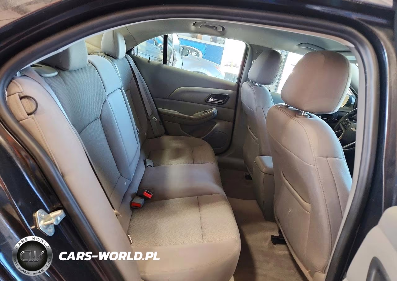 2014 Chevrolet Malibu Ls VIN:1G11B5SL6EF131241 - 10