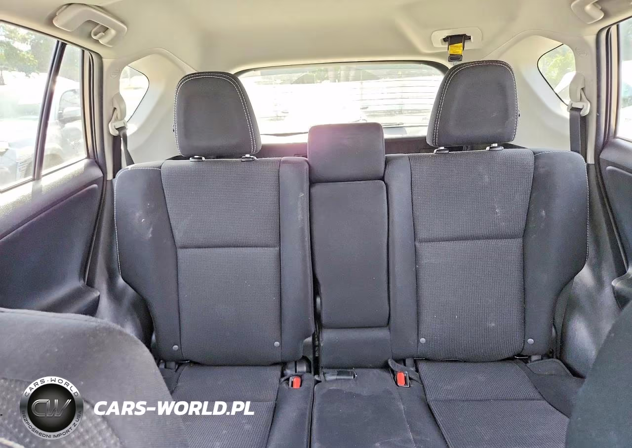 2017 Toyota Rav4 Xle VIN:2T3RFREV2HW684166 - 10