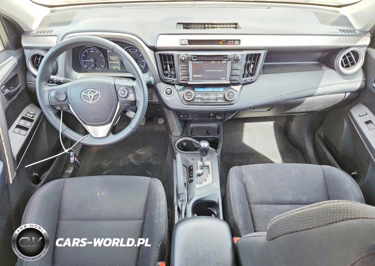 2017 Toyota Rav4 Xle VIN:2T3RFREV2HW684166 - 8