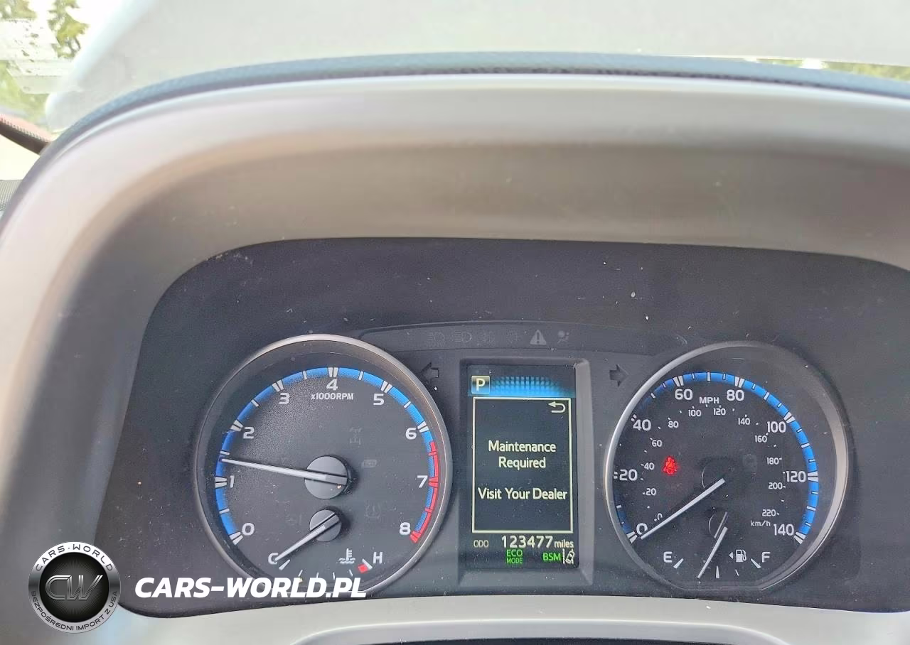 2017 Toyota Rav4 Xle VIN:2T3RFREV2HW684166 - 9