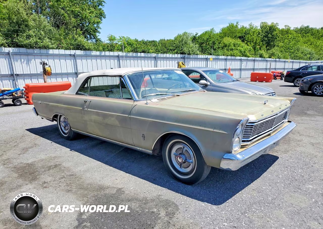 1965 Ford Galaxie 500 Xl VIN:5E69X229952 - 4