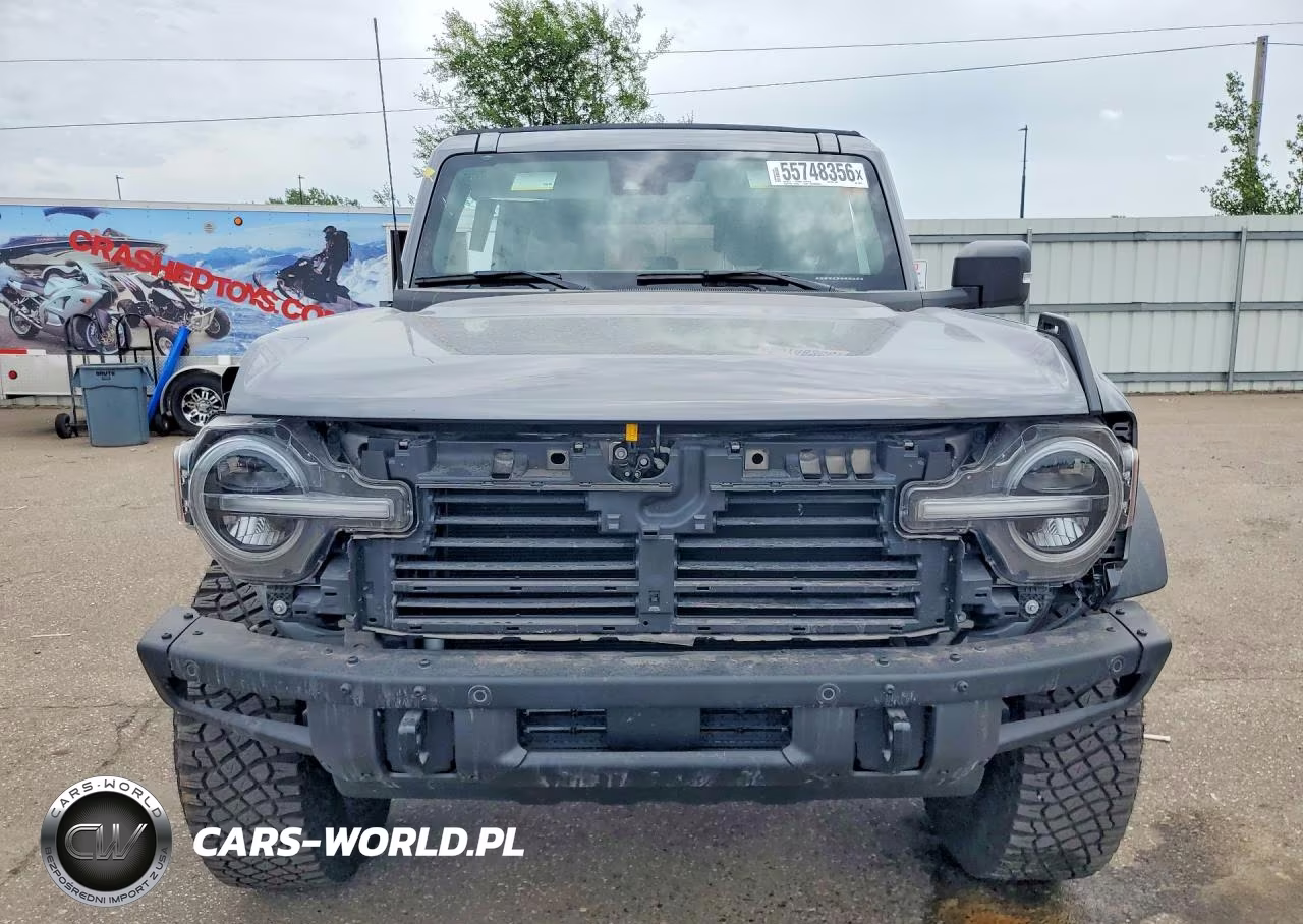 2024 Ford Bronco Wildtrak VIN:1FMEE2BP4RLA33815 - 5