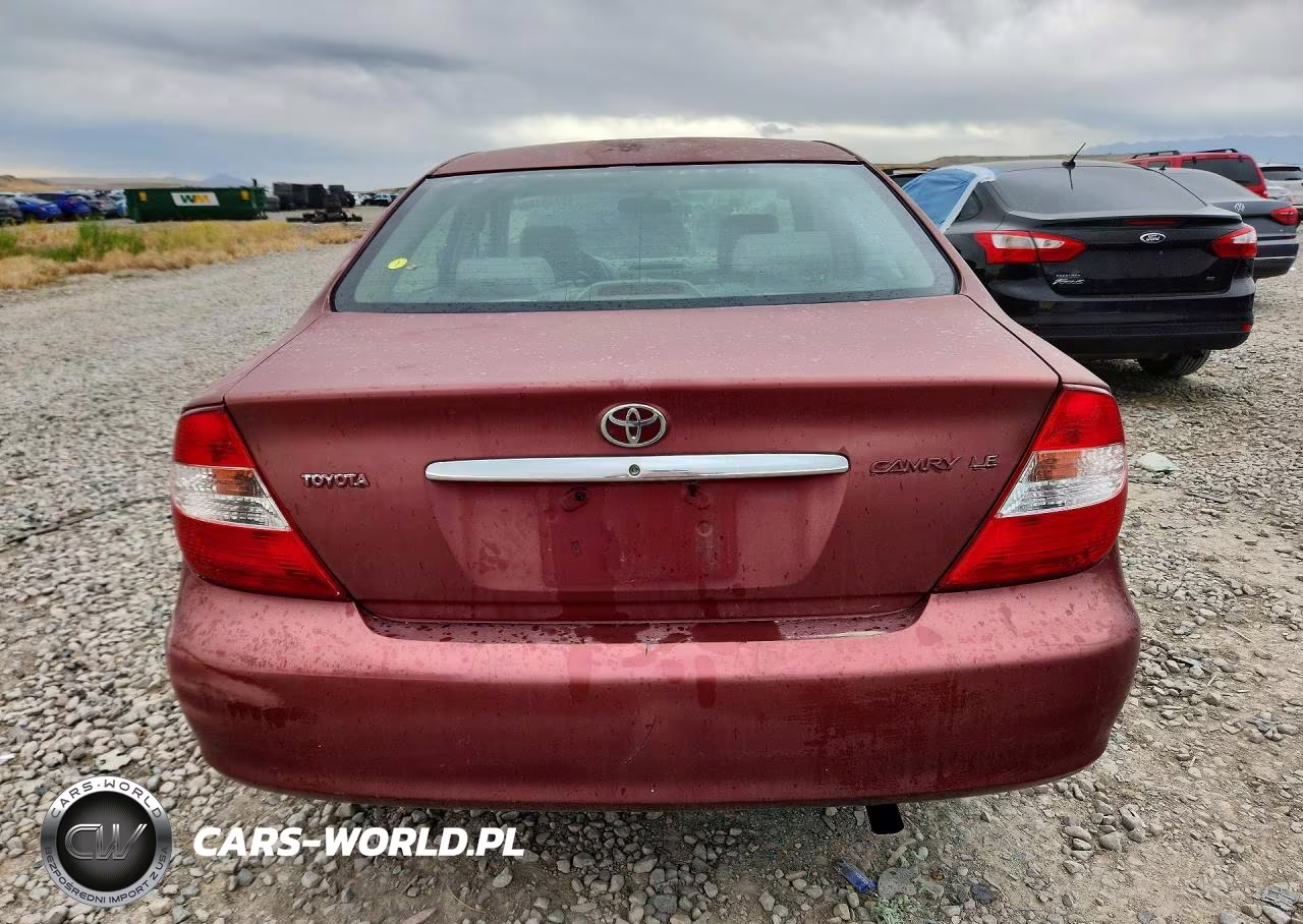 2002 Toyota Camry Le VIN:4T1BE32KX2U614880 - 6