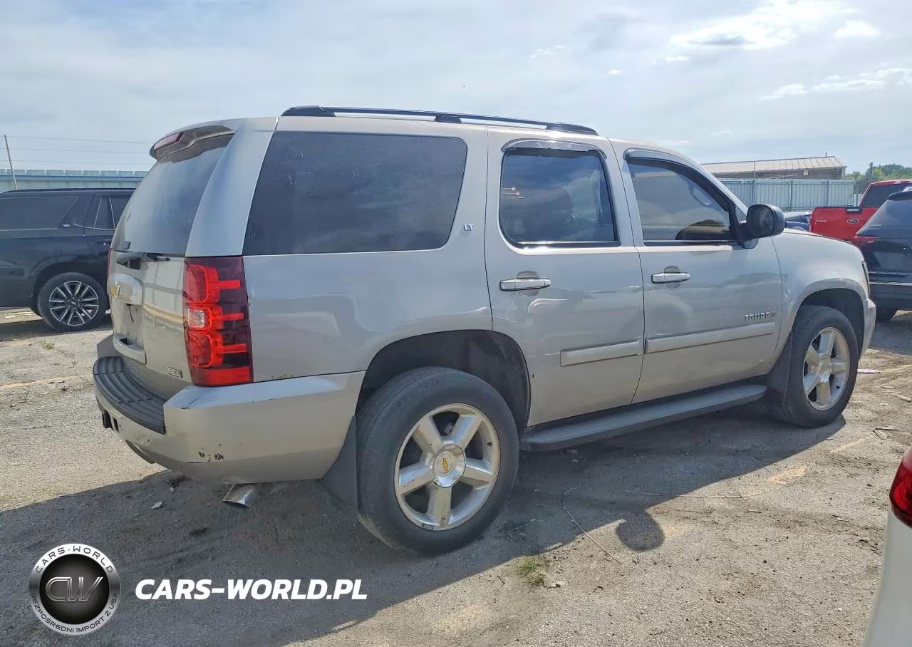 2007 Chevrolet Tahoe Lt VIN:1GNFK13027J204672 - 3