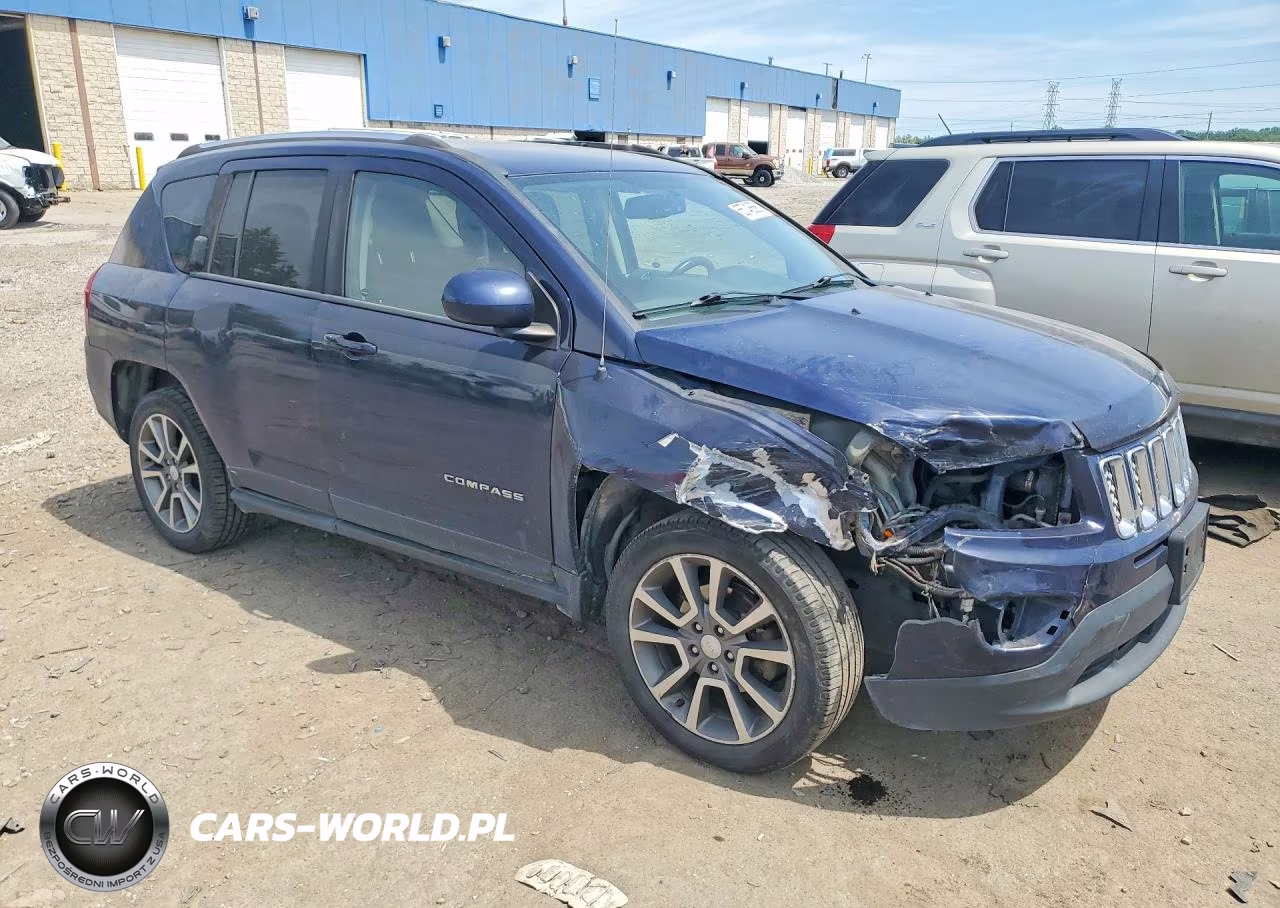 2014 Jeep Compass Limited VIN:1C4NJDCB5ED797658 - 4
