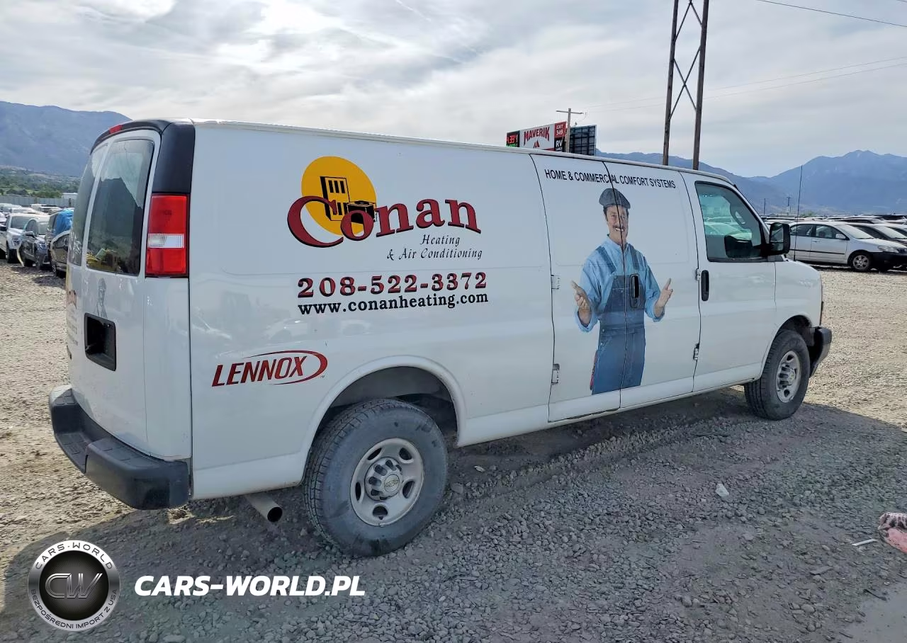 2021 Chevrolet Express G2500 Delivery Van VIN:1GCWGBFP5M1256544 - 3