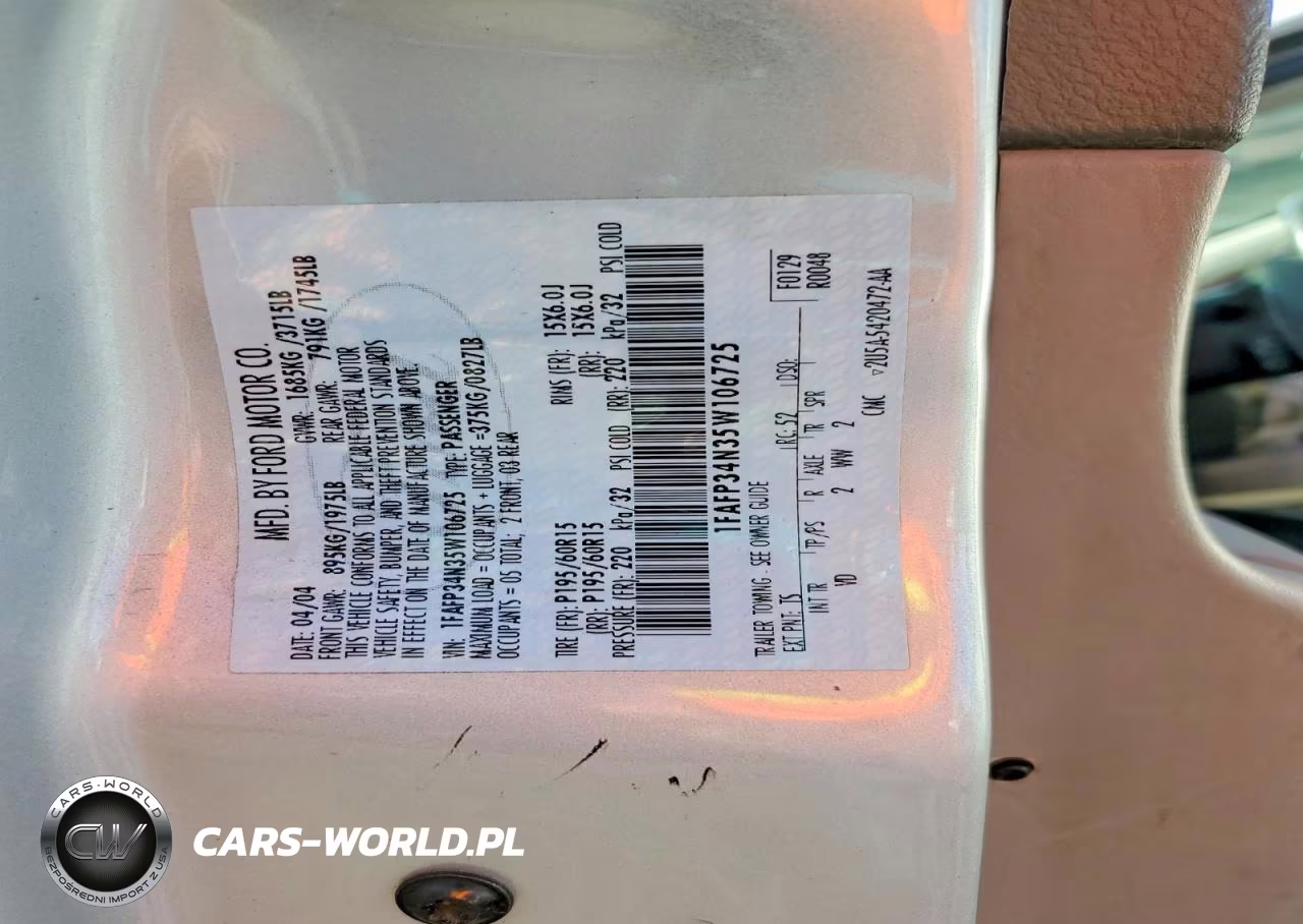 2005 Ford Focus Zx4 VIN:1FAFP34N35W106725 - 12