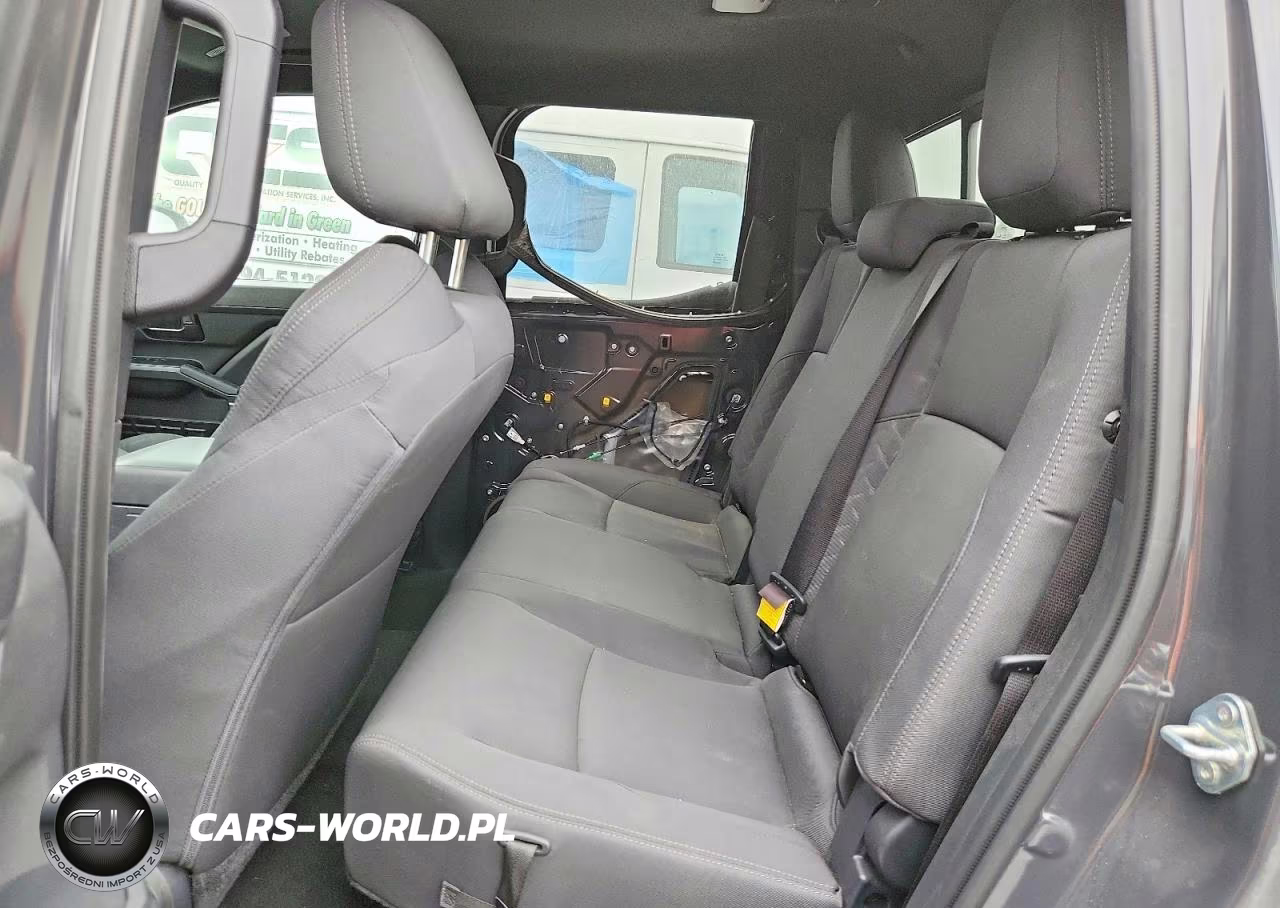 2024 Toyota Tacoma Sr5 VIN:3TMLB5JN1RM070423 - 10