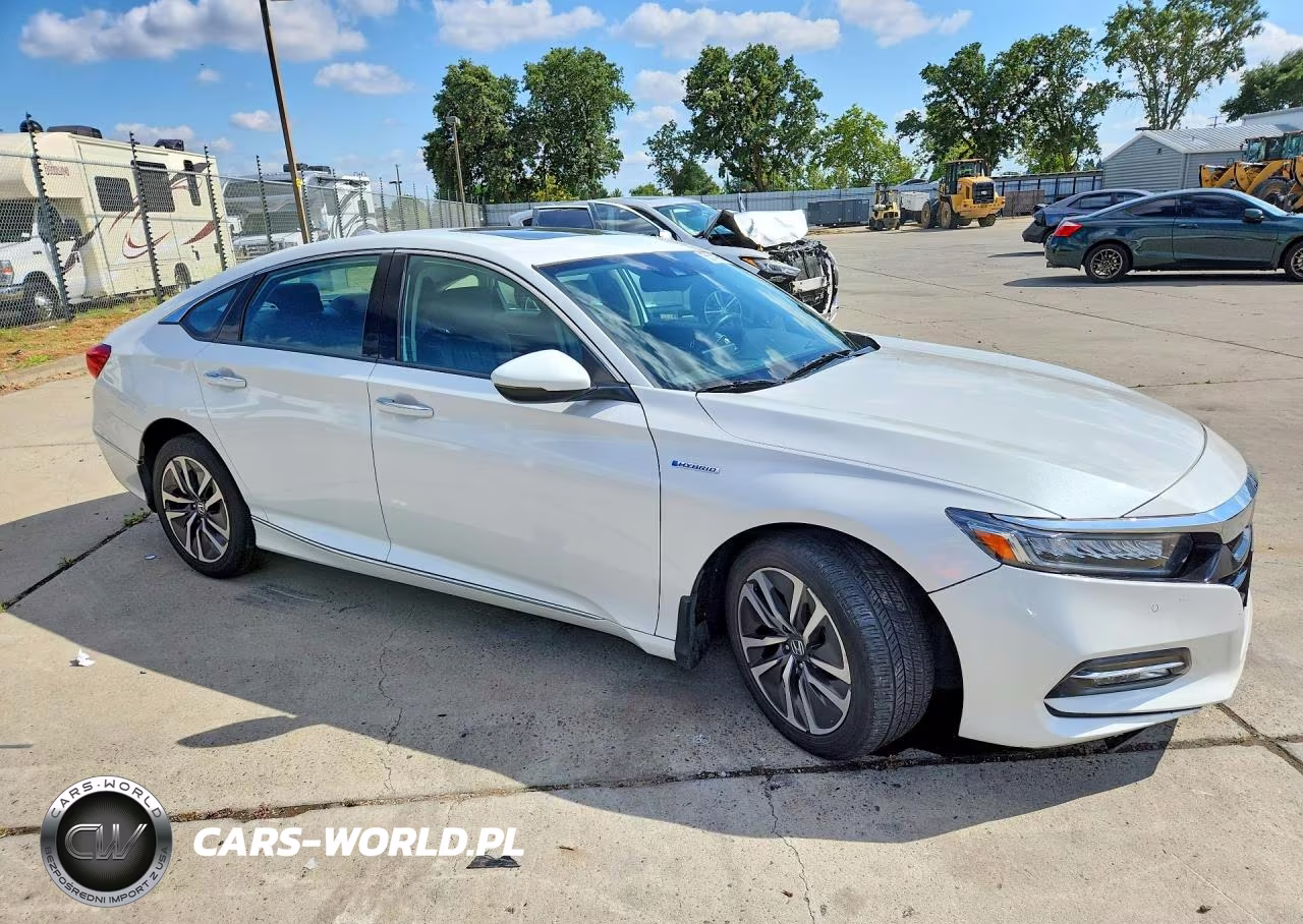 2019 Honda Accord Touring Hybrid VIN:1HGCV3F97KA019102 - 4