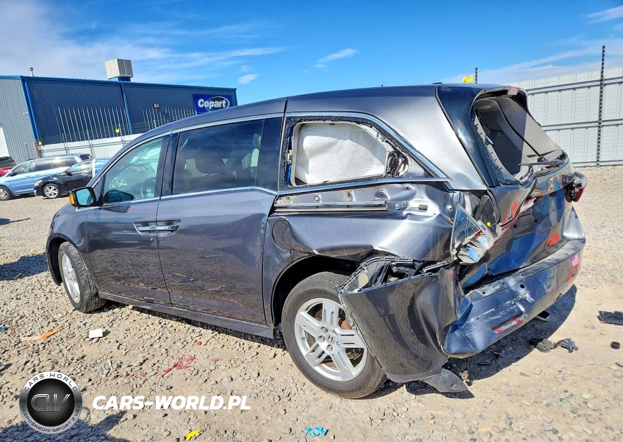 2012 Honda Odyssey Touring VIN:5FNRL5H96CB138355 - 2