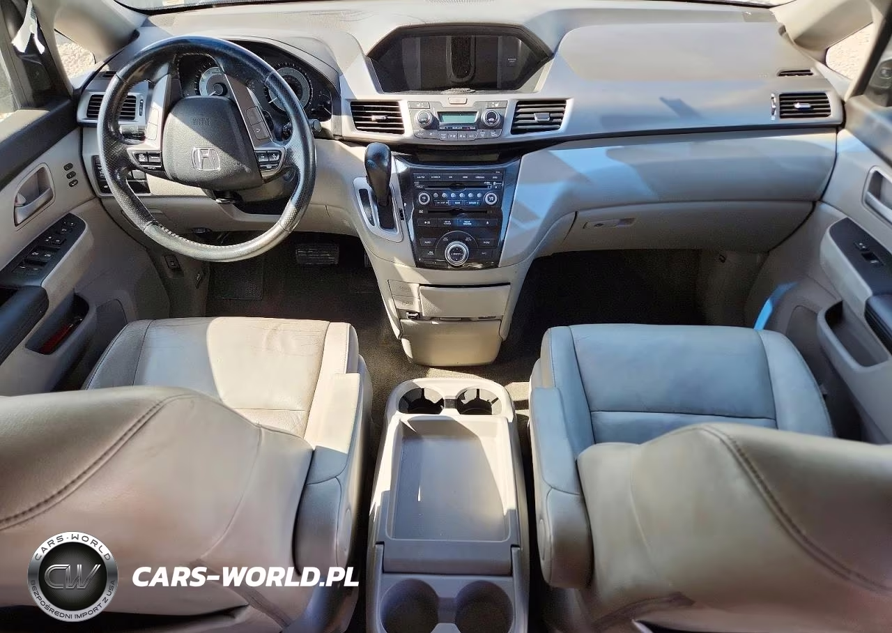 2012 Honda Odyssey Touring VIN:5FNRL5H96CB138355 - 8