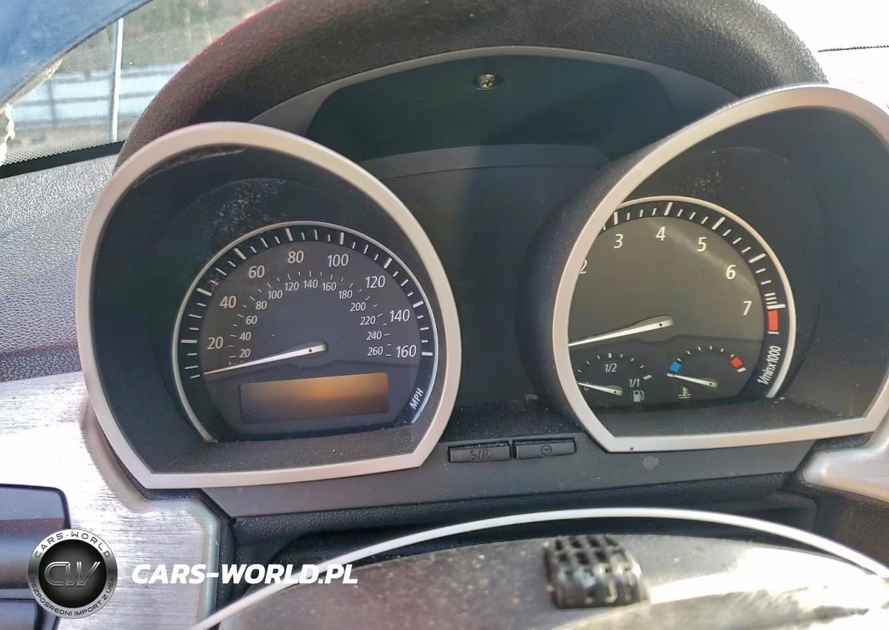 2006 BMW Z4 3.0Si VIN:4USBU53576LW91823 - 9