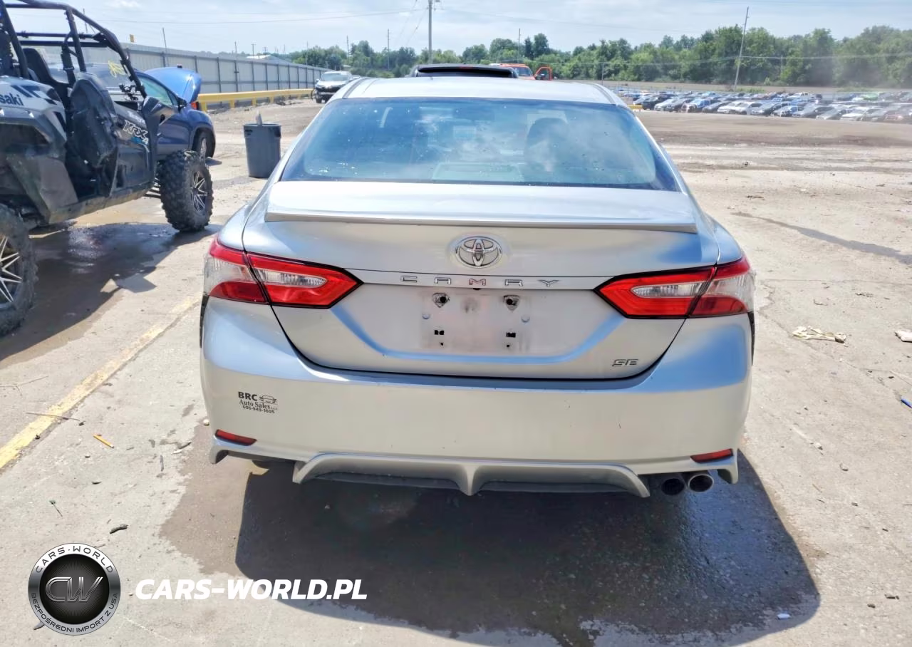 2018 Toyota Camry Se VIN:JTNB11HK0J3019497 - 6
