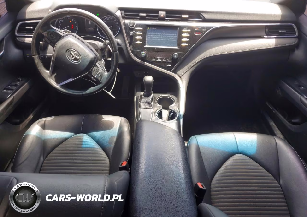 2018 Toyota Camry Se VIN:JTNB11HK0J3019497 - 8