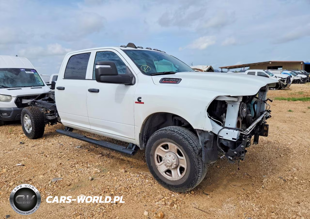 2024 Ram 3500 VIN:3C7WR8CL3RG336063 - 4