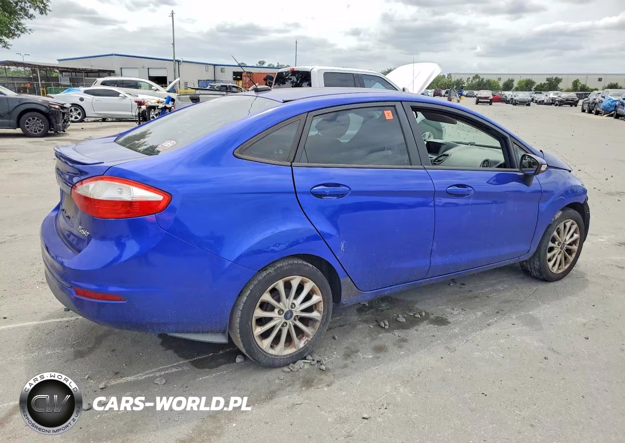 2014 Ford Fiesta Se VIN:3FADP4BJXEM120697 - 3