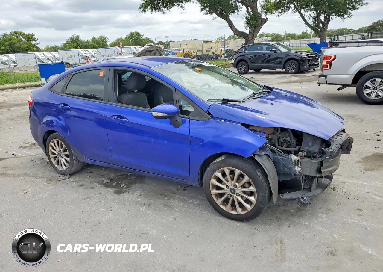 2014 Ford Fiesta Se VIN:3FADP4BJXEM120697 - 4