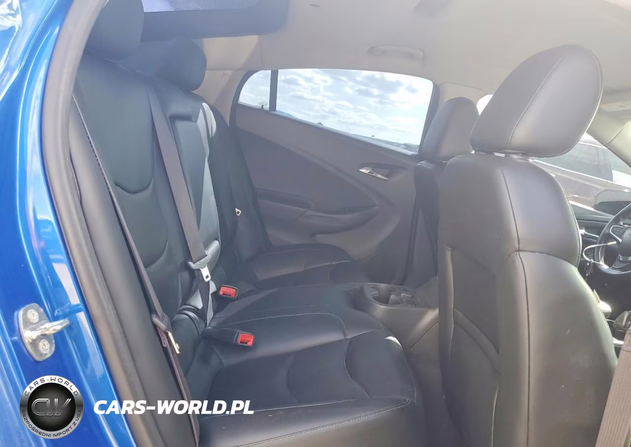 2017 Chevrolet Volt Premier VIN:1G1RD6S57HU102271 - 10