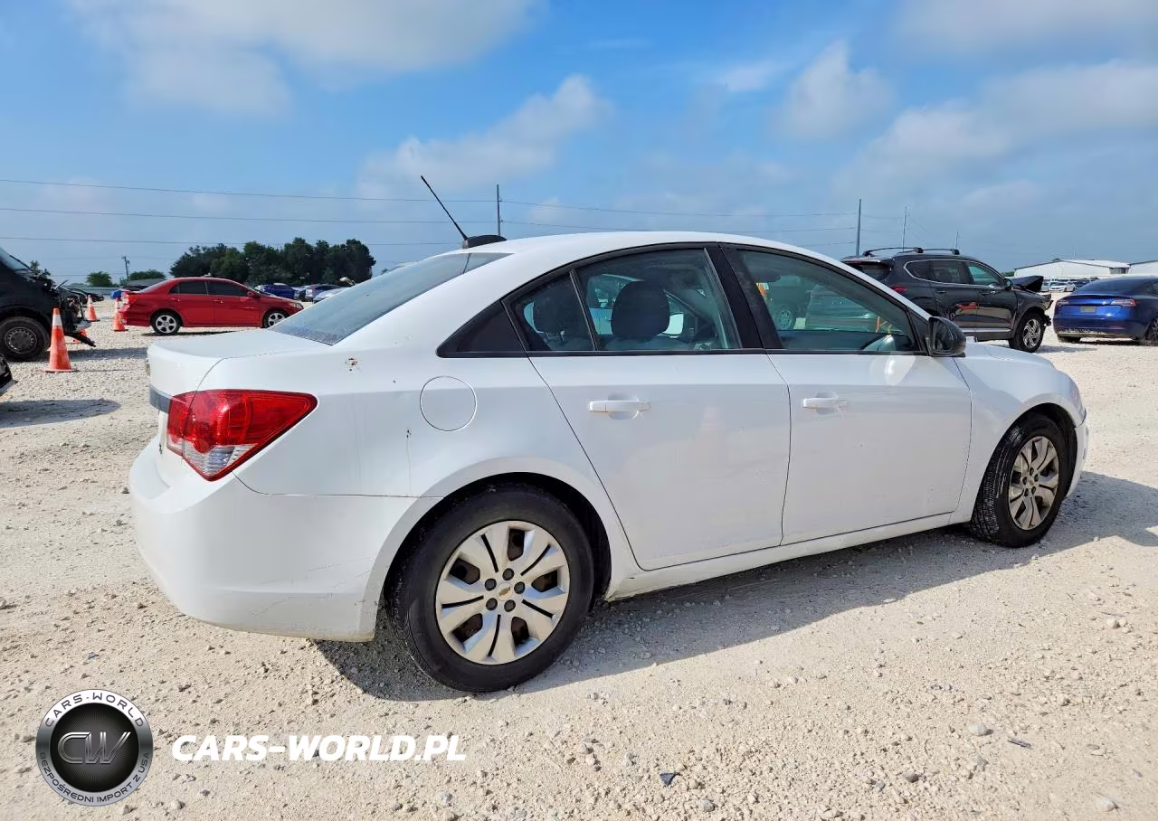 2016 Chevrolet Cruze Limited Ls VIN:1G1PC5SG9G7124470 - 3