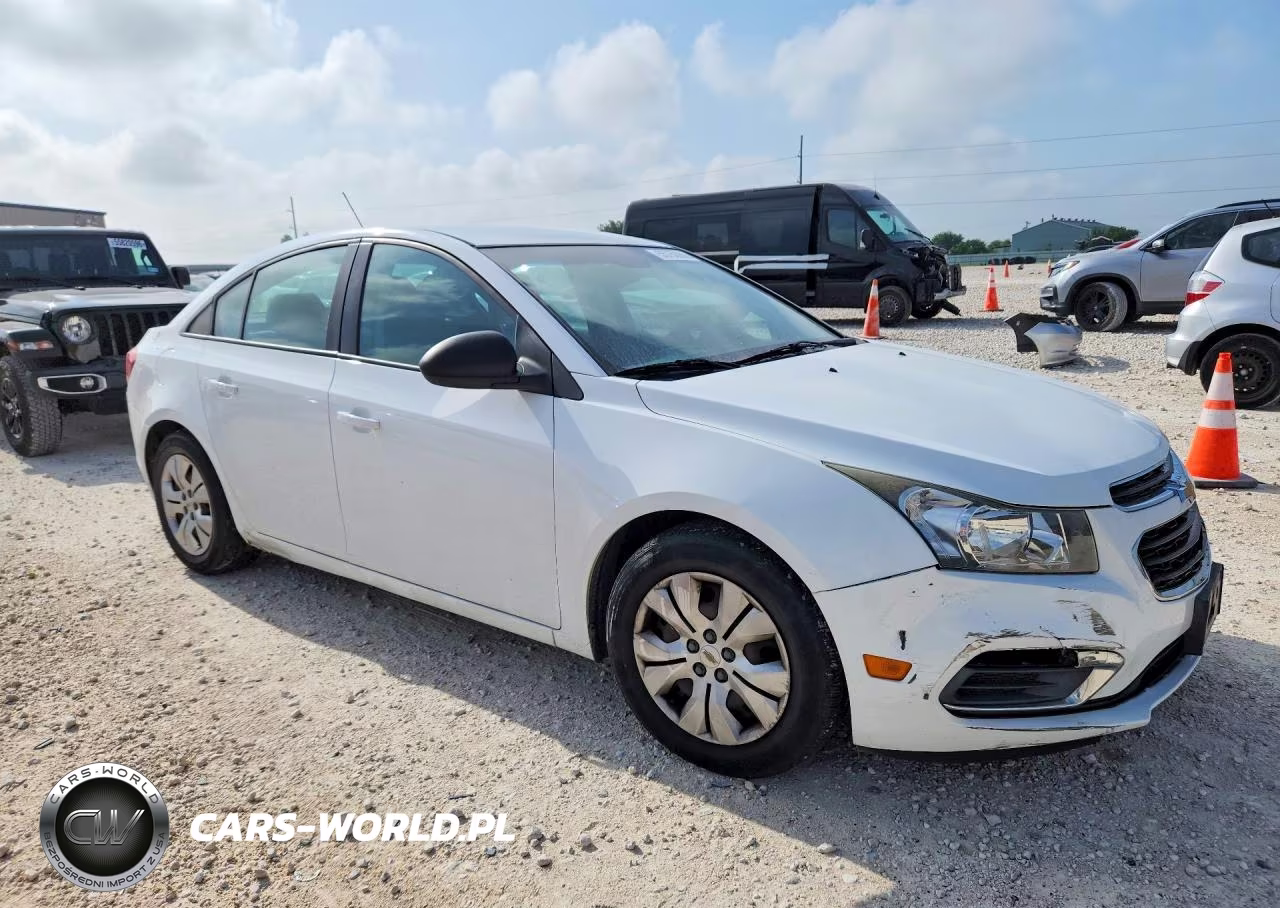 2016 Chevrolet Cruze Limited Ls VIN:1G1PC5SG9G7124470 - 4
