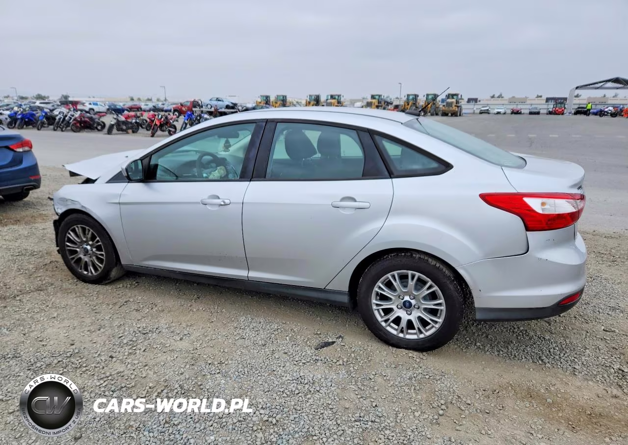 2012 Ford Focus Se VIN:1FAHP3F22CL394943 - 2