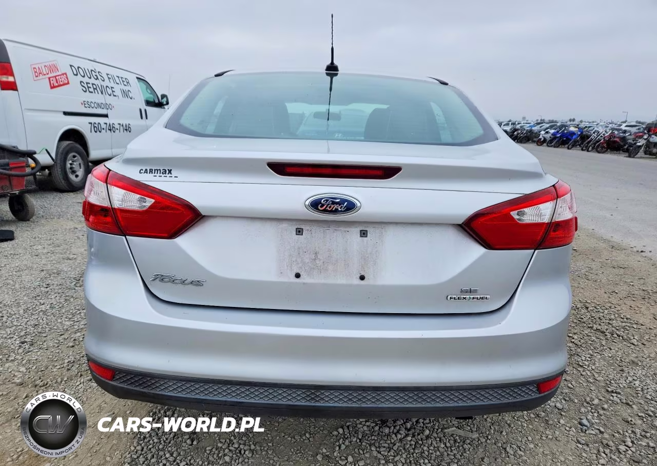 2012 Ford Focus Se VIN:1FAHP3F22CL394943 - 6