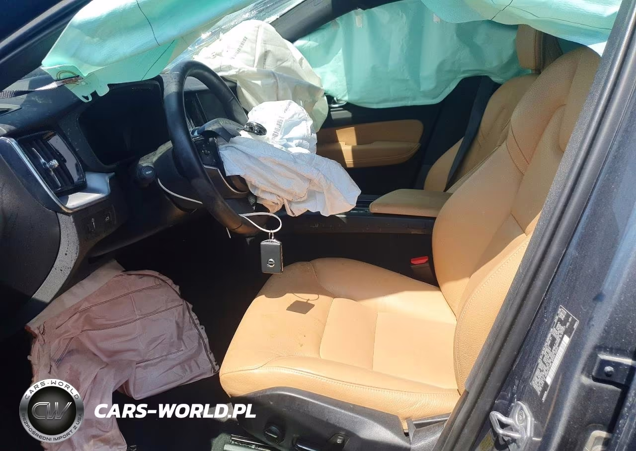 2020 Volvo Xc60 T6 Momentum VIN:YV4A22RK4L1516453 - 7