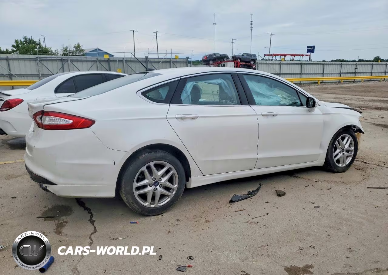 2015 Ford Fusion Se VIN:3FA6P0HD4FR117978 - 3
