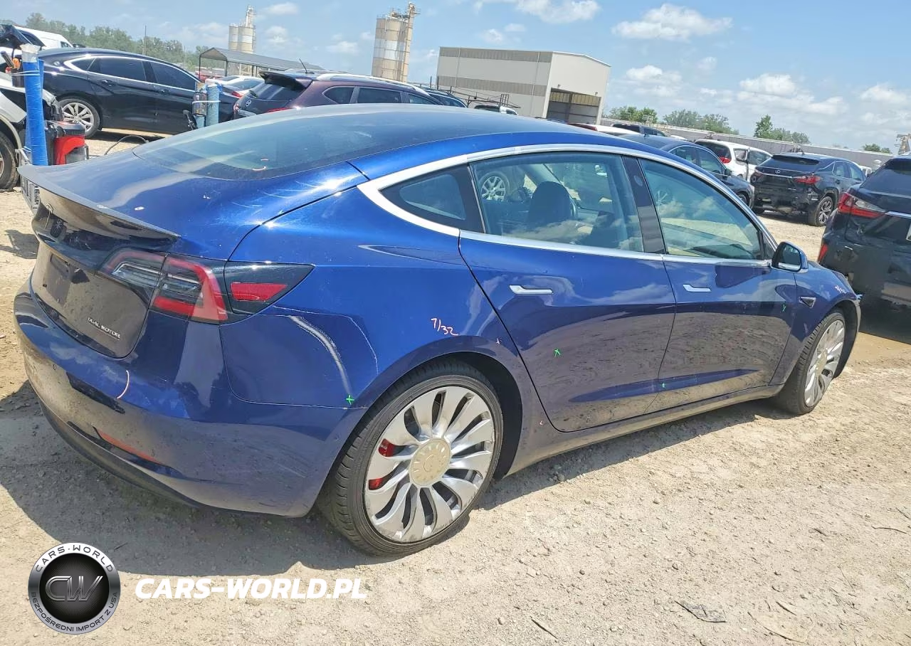 2018 Tesla Model 3 VIN:5YJ3E1EB0JF072351 - 3