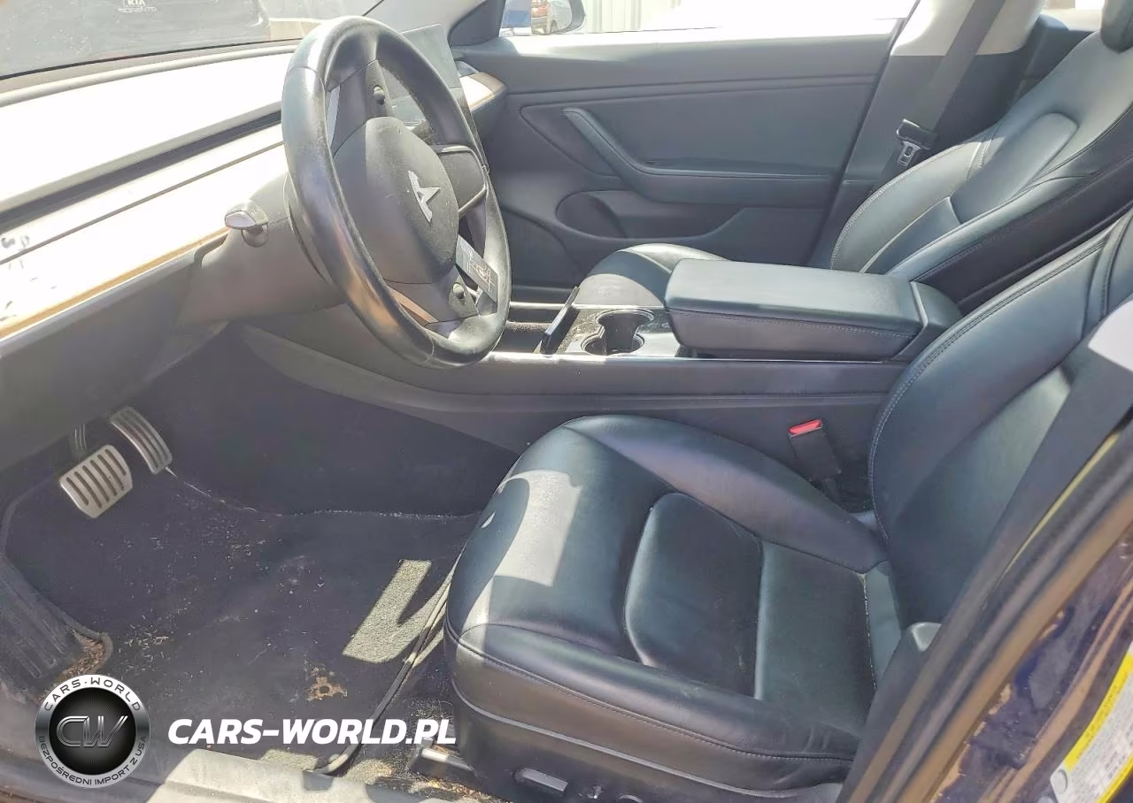 2018 Tesla Model 3 VIN:5YJ3E1EB0JF072351 - 7
