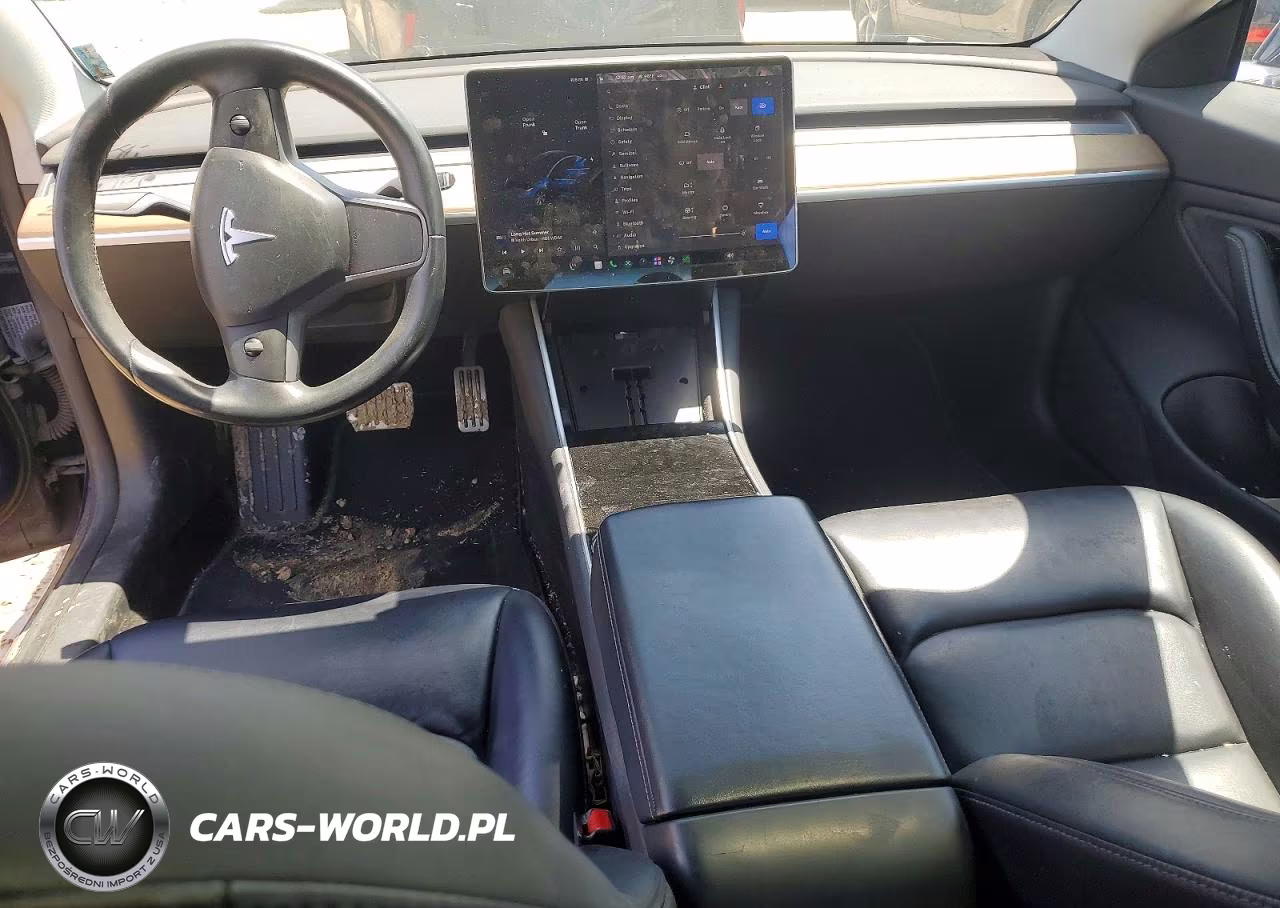 2018 Tesla Model 3 VIN:5YJ3E1EB0JF072351 - 8