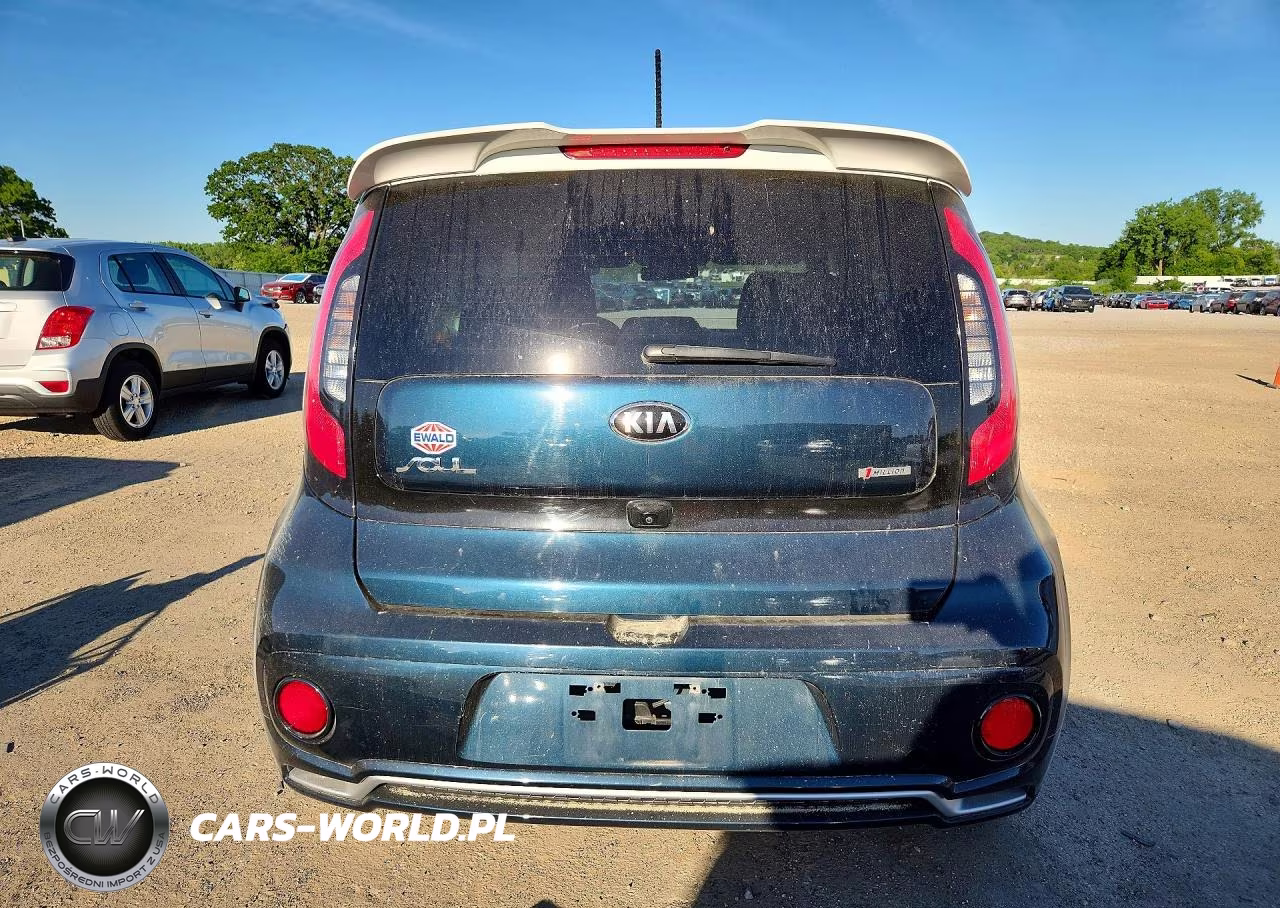 2018 Kia Soul + VIN:KNDJP3A53J7601150 - 6