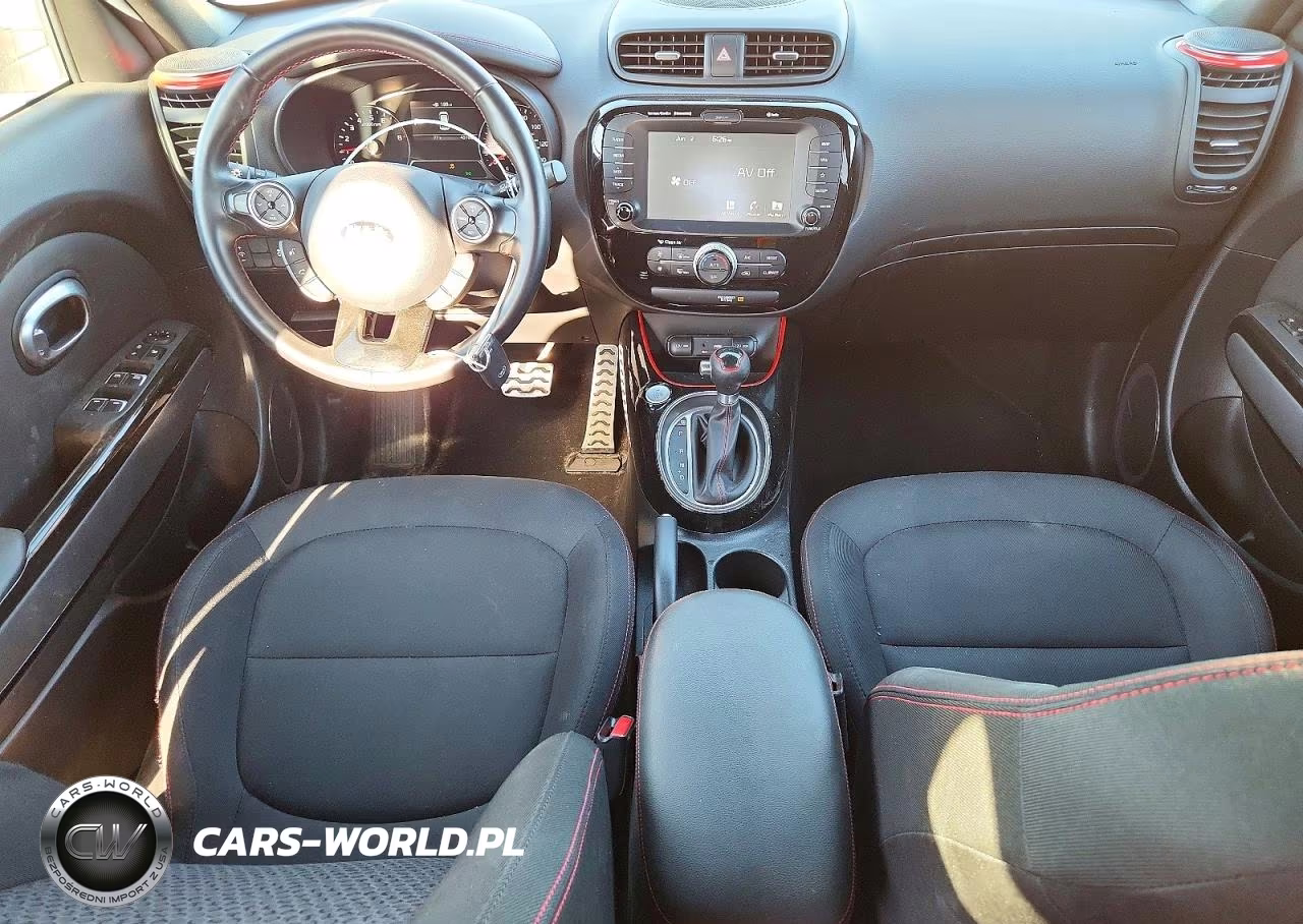 2018 Kia Soul + VIN:KNDJP3A53J7601150 - 8