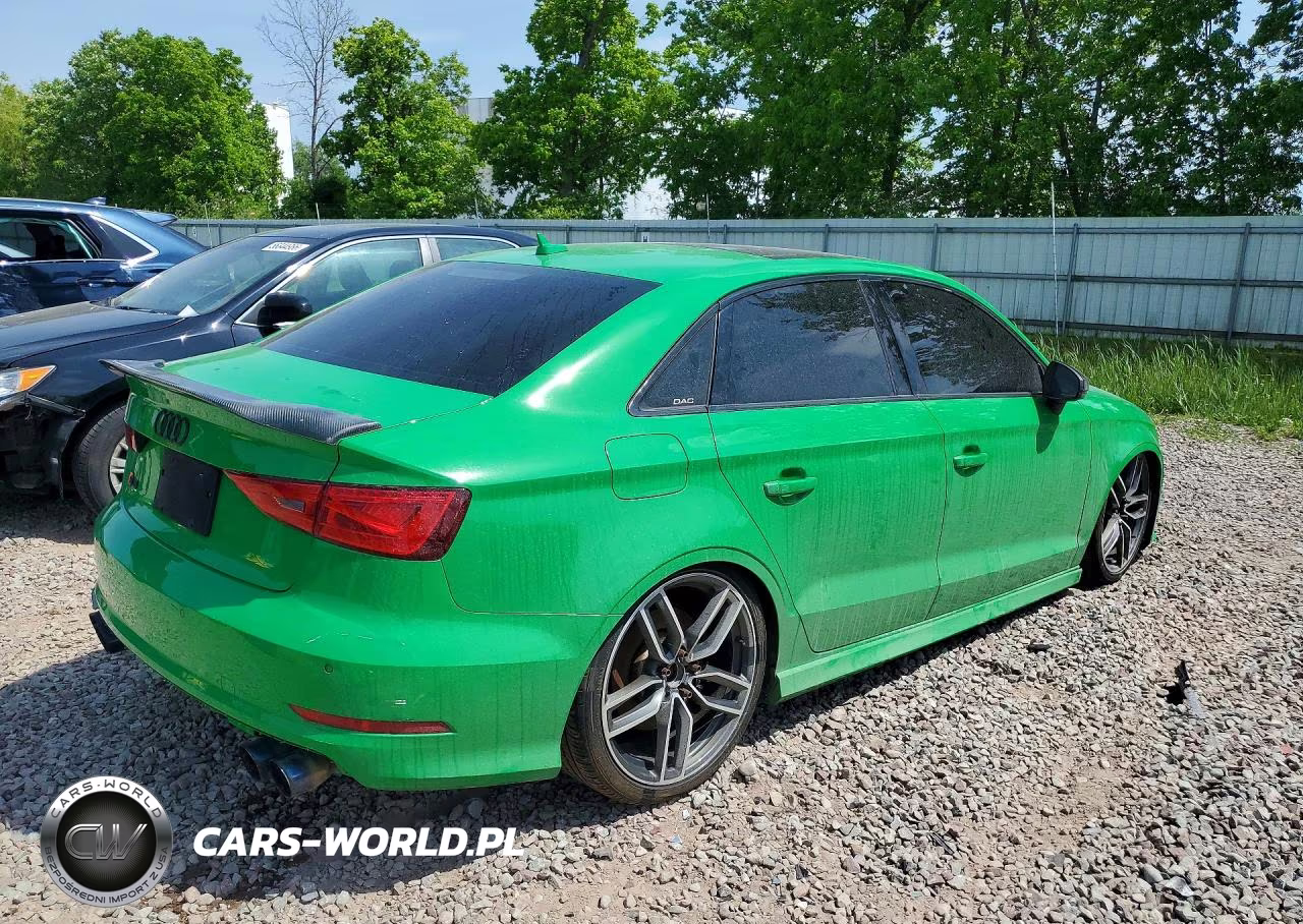 2016 Audi S3 Prestige VIN:WAUF1GFF2G1041596 - 3