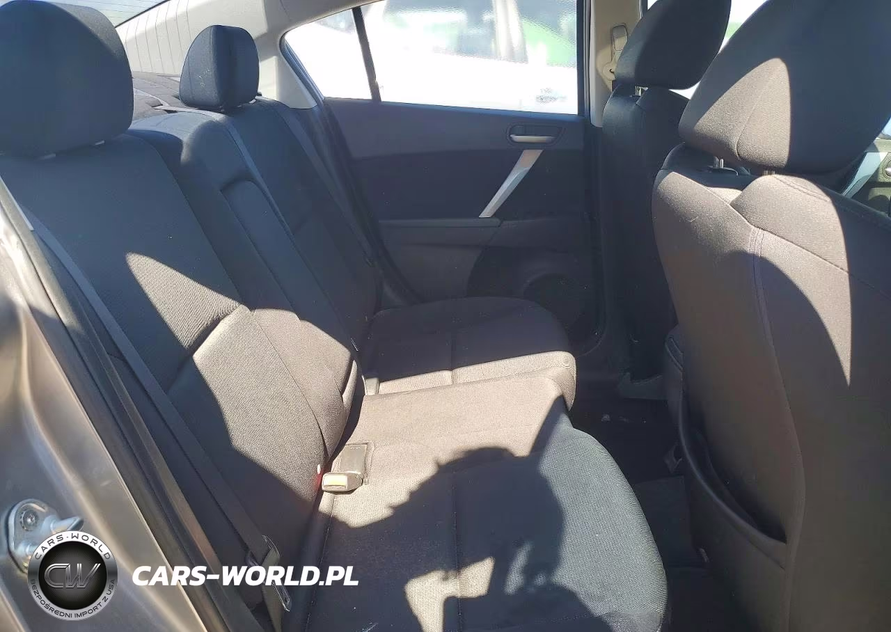 2011 Mazda 3 S VIN:JM1BL1U51B1365649 - 10