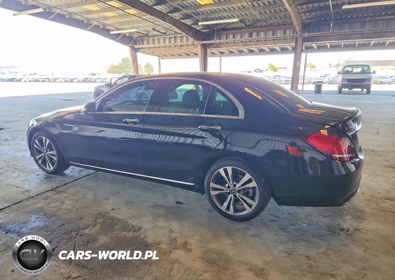 2021 Mercedes-Benz C 300 VIN:W1KWF8DB1MR638557 - 2
