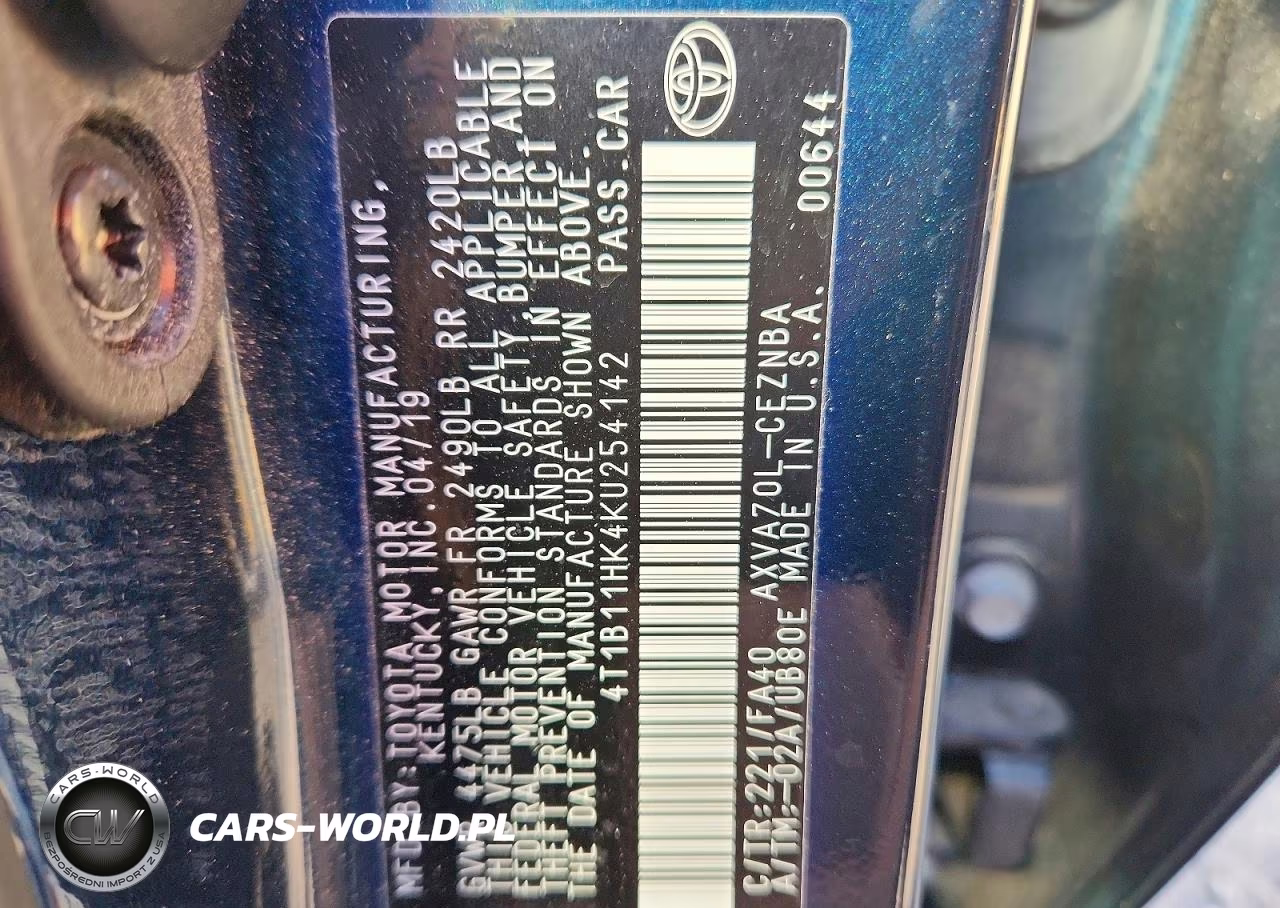 2019 Toyota Camry Le VIN:4T1B11HK4KU254142 - 12