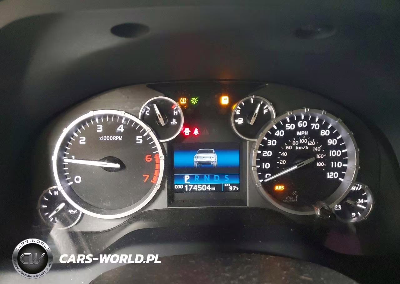 2017 Toyota Tundra Crewmax Limited VIN:5TFFY5F18HX226614 - 9