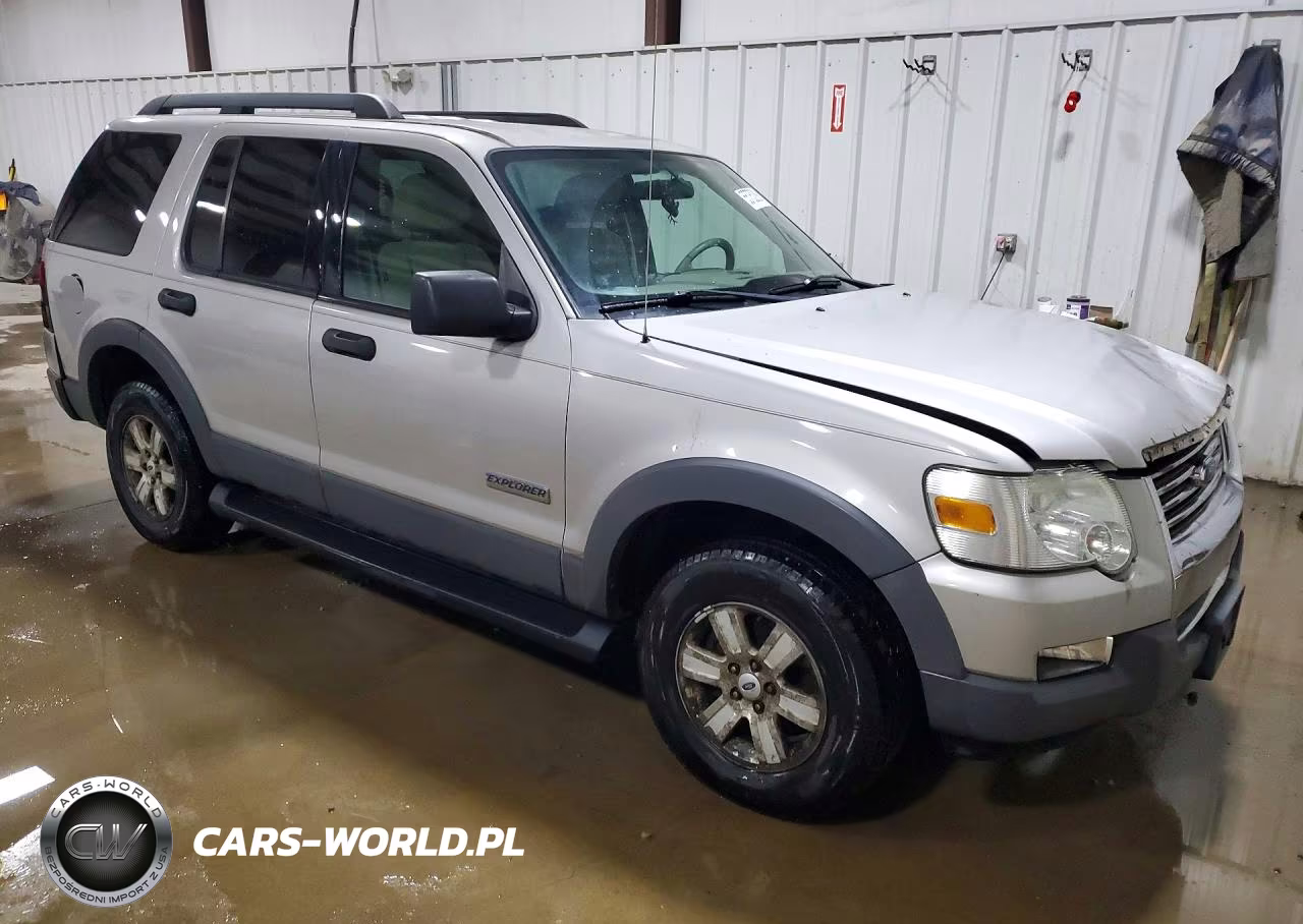 2006 Ford Explorer Xlt VIN:1FMEU73E26ZA22267 - 4