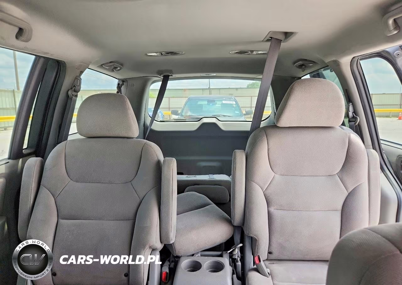 2010 Honda Odyssey Ex VIN:5FNRL3H53AB011531 - 10
