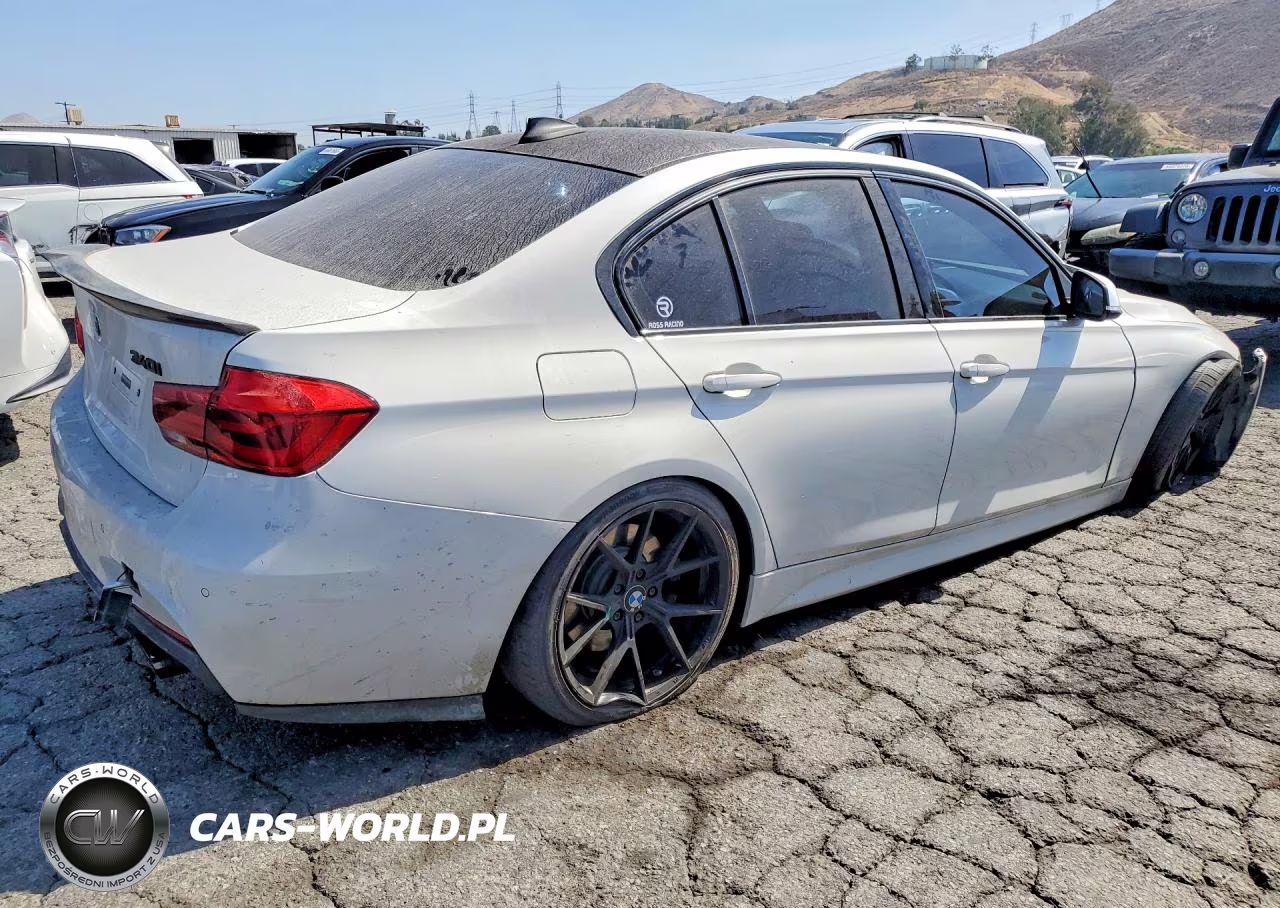 2016 BMW 340 I VIN:WBA8B3G54GNT62360 - 3