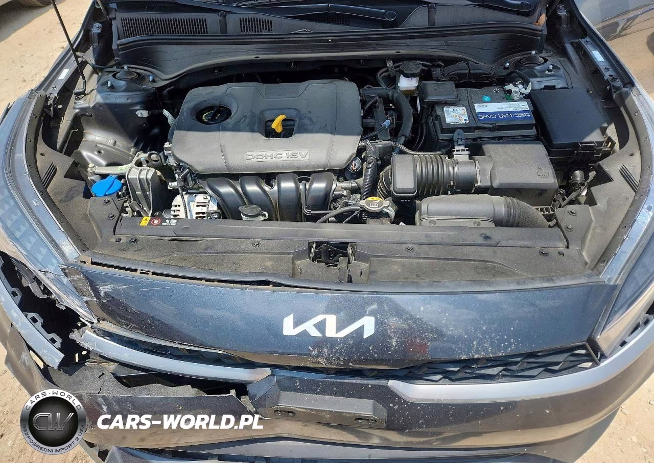 2024 Kia Forte Lxs VIN:3KPF24AD8RE765202 - 11