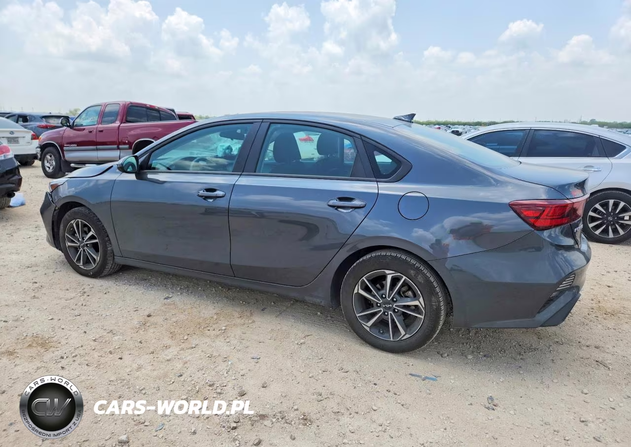 2024 Kia Forte Lxs VIN:3KPF24AD8RE765202 - 2