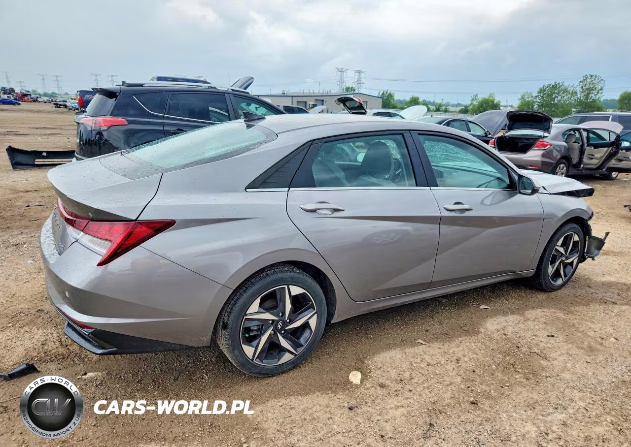 2023 Hyundai Elantra Limited VIN:KMHLN4AJ5PU042739 - 3