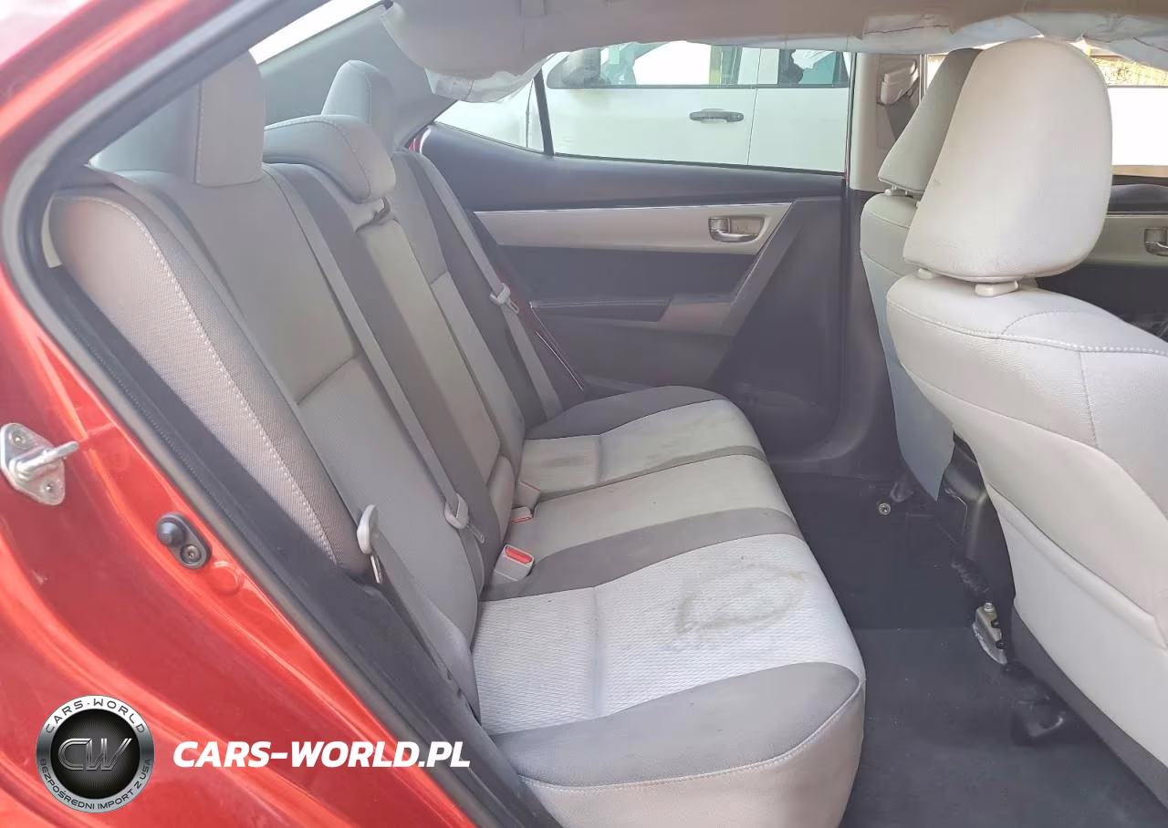 2017 Toyota Corolla Le VIN:5YFBURHE2HP735999 - 10