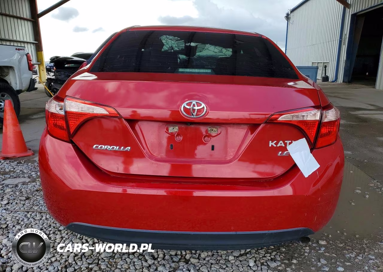 2017 Toyota Corolla Le VIN:5YFBURHE2HP735999 - 6